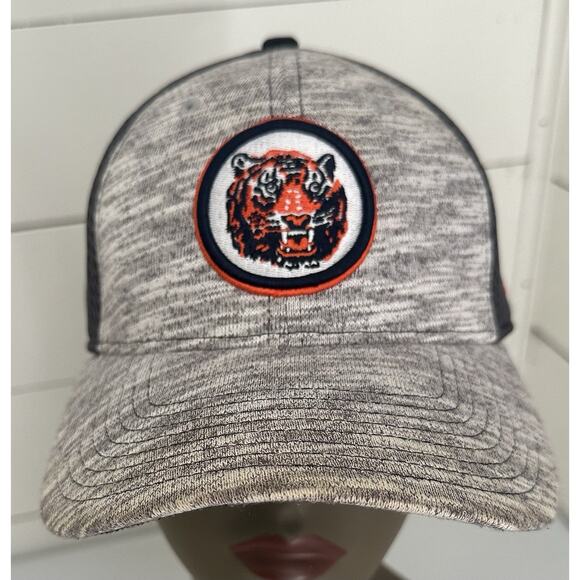 Detroit Tigers Throwback Logo Gray w/Black Flex Fit New Era On-Field Cap Hat S/M - Picture 1 of 8